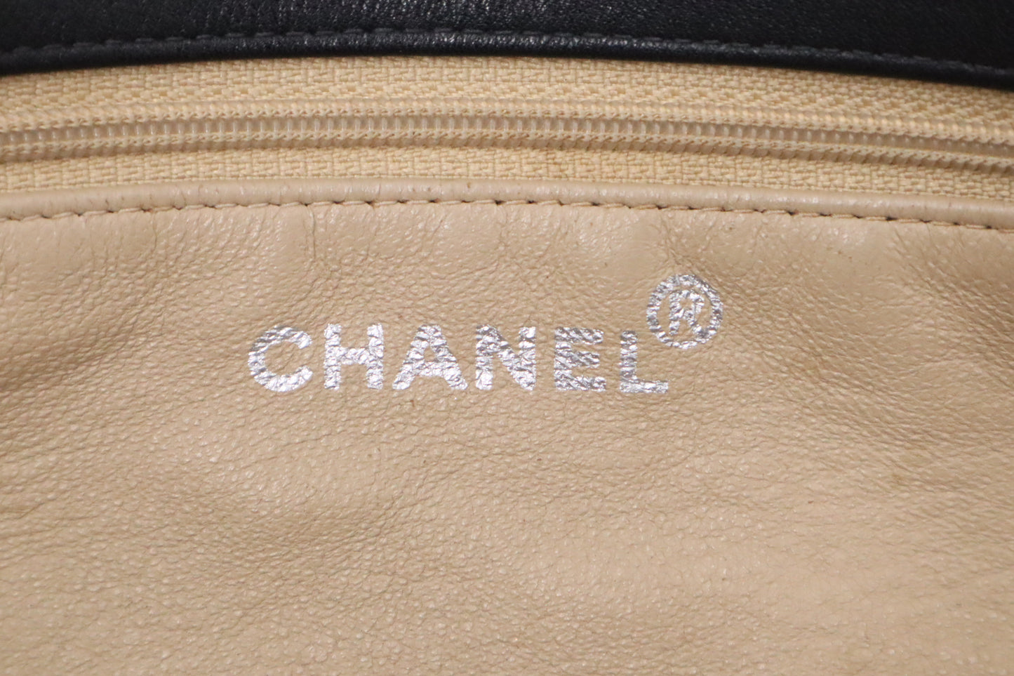 Chanel Tote in Black Leather