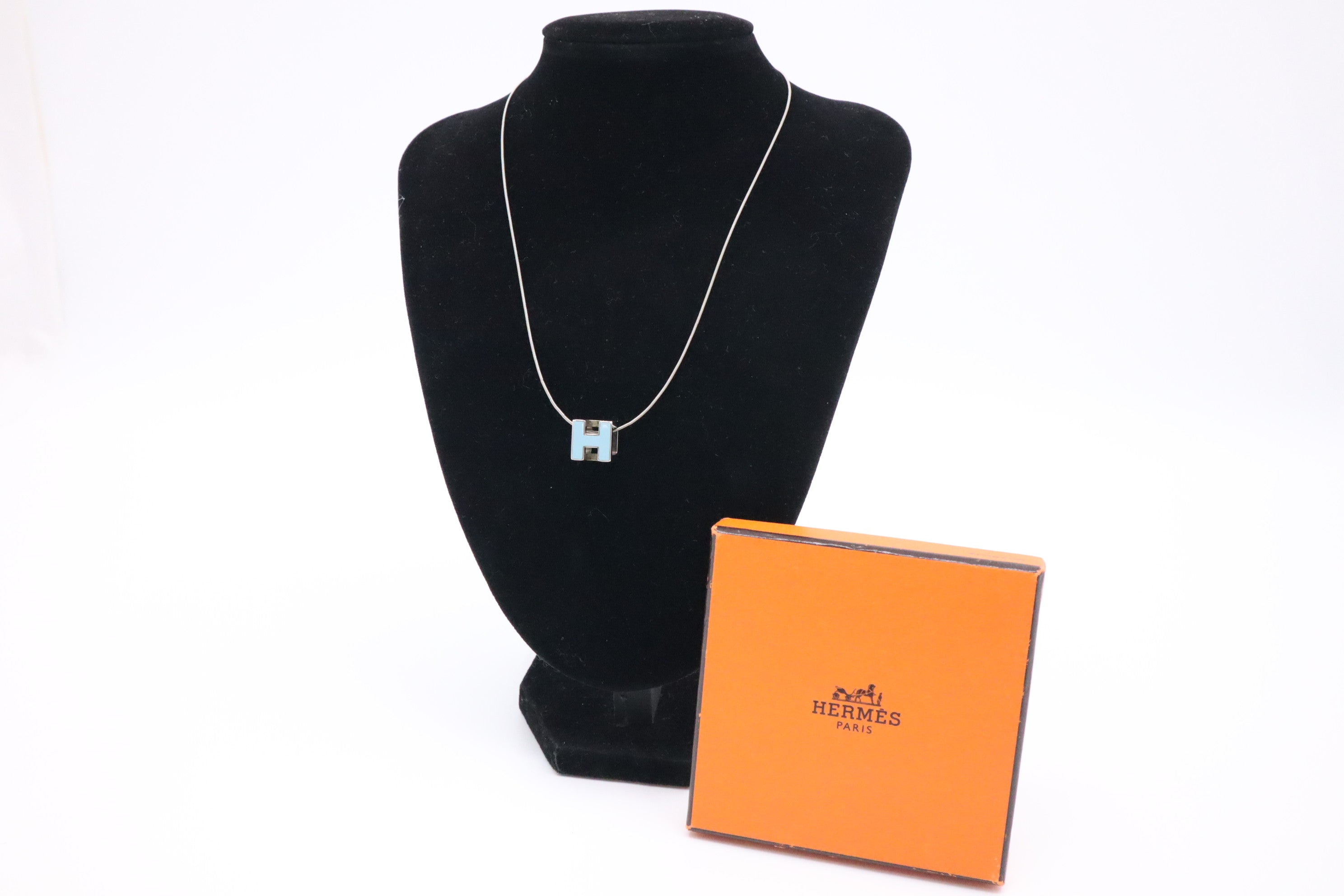 Hermes store H Cube Necklace Pentant